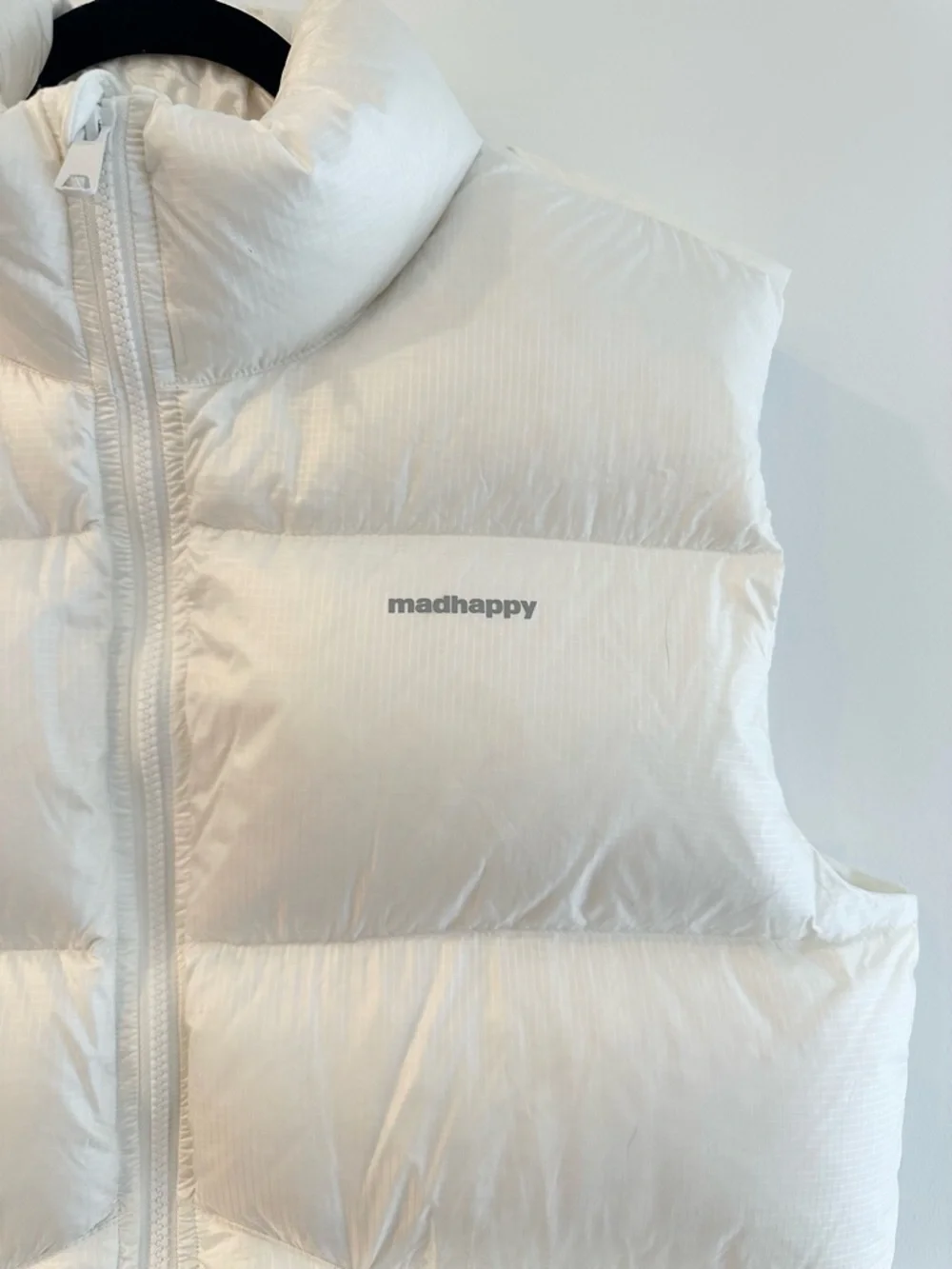 Madhappy Limited Edition Cozy White Puffer Vest Size Medium